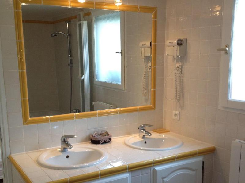 B&B With Charm, Quiet, Kitchen, Sw Pool. Grasse Eksteriør billede